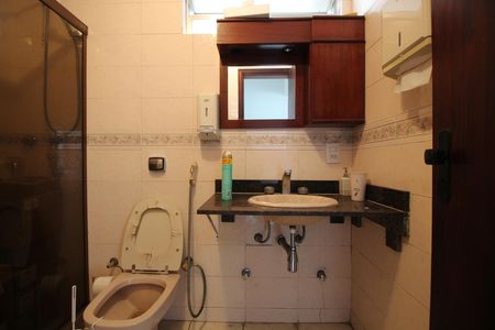 Casa à venda com 200m², 4 quartos e 1 vagaBanheiro Social 1