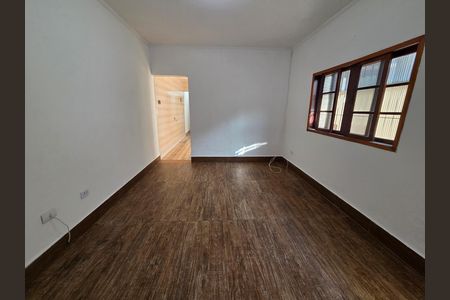 Casa para alugar com 104m², 2 quartos e 2 vagas Casa para alugar com 104m², 2 quartos e 2 vagasSala