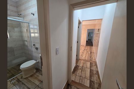 Casa para alugar com 104m², 2 quartos e 2 vagas Casa para alugar com 104m², 2 quartos e 2 vagasSuíte 1