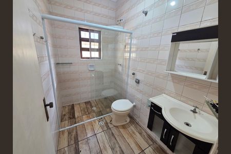 Casa para alugar com 104m², 2 quartos e 2 vagas Casa para alugar com 104m², 2 quartos e 2 vagasBanheiro da Suíte 1