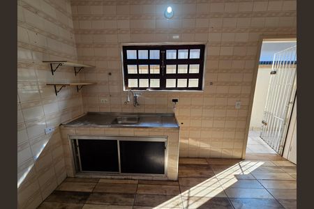 Casa para alugar com 104m², 2 quartos e 2 vagas Casa para alugar com 104m², 2 quartos e 2 vagasCozinha