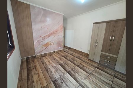 Casa para alugar com 104m², 2 quartos e 2 vagas Casa para alugar com 104m², 2 quartos e 2 vagasSuíte 1