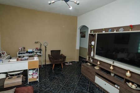 Casa para alugar com 200m², 3 quartos e 2 vagas Casa para alugar com 200m², 3 quartos e 2 vagasSala