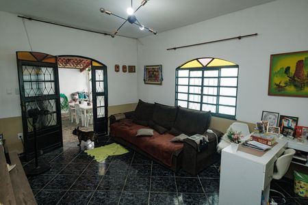 Sala de casa para alugar com 3 quartos, 200m² em Guaratiba, Rio de Janeiro