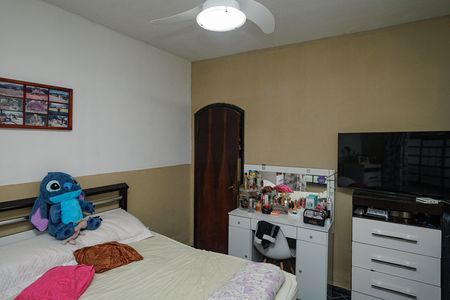 Casa para alugar com 200m², 3 quartos e 2 vagas Casa para alugar com 200m², 3 quartos e 2 vagasQuarto 1