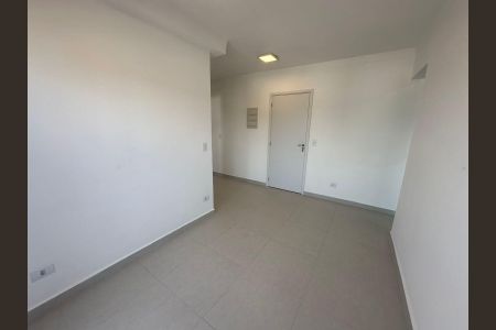 Sala de apartamento para alugar com 2 quartos, 57m² em Parque Bitaru, São Vicente