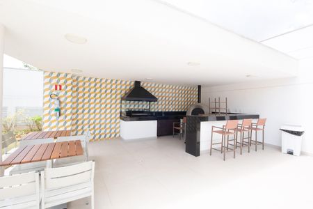 Apartamento à venda com 118m², 3 quartos e 2 vagas Apartamento à venda com 118m², 3 quartos e 2 vagasÁrea comum - Churrasqueira