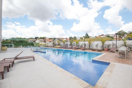 Apartamento à venda com 118m², 3 quartos e 2 vagas Apartamento à venda com 118m², 3 quartos e 2 vagasÁrea comum - Piscina