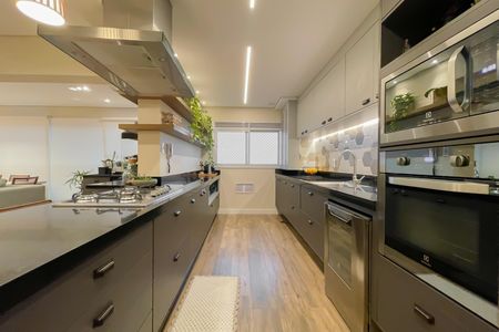 Apartamento à venda com 118m², 3 quartos e 2 vagas Apartamento à venda com 118m², 3 quartos e 2 vagasCozinha