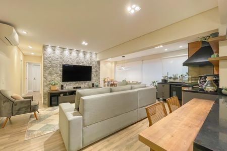 Apartamento à venda com 118m², 3 quartos e 2 vagas Apartamento à venda com 118m², 3 quartos e 2 vagasSala
