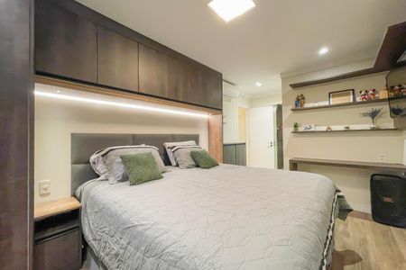 Apartamento à venda com 118m², 3 quartos e 2 vagas Apartamento à venda com 118m², 3 quartos e 2 vagasSuíte 1