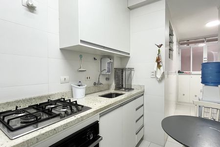 Apartamento para alugar com 85m², 2 quartos e sem vagaCozinha 