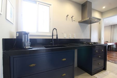 Apartamento para alugar com 96m², 2 quartos e 2 vagasCozinha