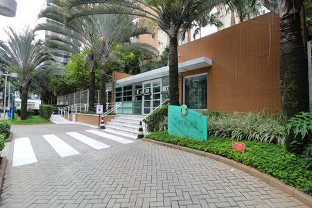 Apartamento para alugar com 96m², 2 quartos e 2 vagasFachada