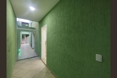 Casa à venda com 134m², 3 quartos e 2 vagasEntrada 