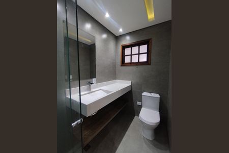 Casa à venda com 134m², 3 quartos e 2 vagasBanheiro - torneira