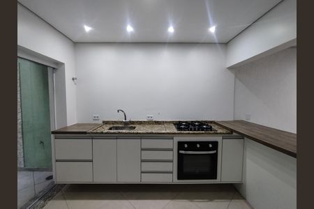 Casa à venda com 134m², 3 quartos e 2 vagasCozinha - Armários