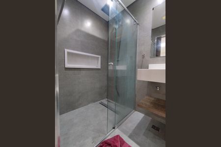 Casa à venda com 134m², 3 quartos e 2 vagasBanheiro - torneira