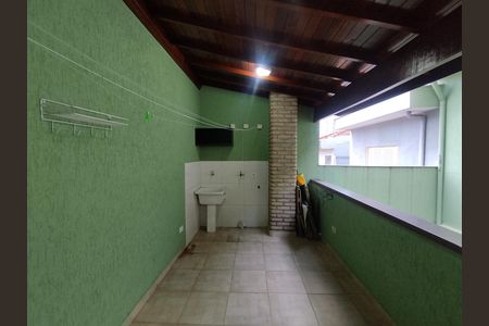 Casa à venda com 134m², 3 quartos e 2 vagasÁrea de Serviço