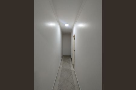 Casa à venda com 134m², 3 quartos e 2 vagasCorredor 