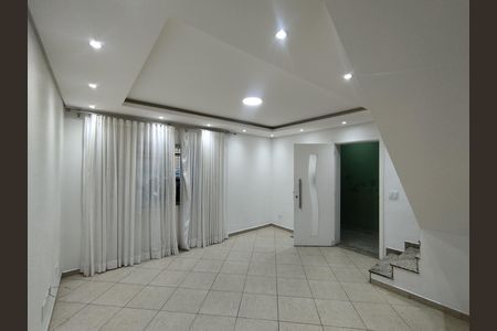 Casa à venda com 134m², 3 quartos e 2 vagasSala 