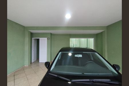 Garagem de casa à venda com 3 quartos, 134m² em Vila Vera, São Paulo