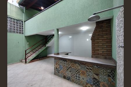 Casa à venda com 134m², 3 quartos e 2 vagasQuintal 