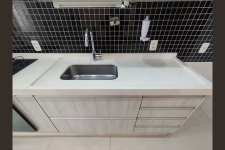 Apartamento à venda com 65m², 2 quartos e 1 vaga Apartamento à venda com 65m², 2 quartos e 1 vagaCozinha - Torneira