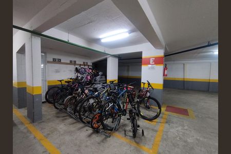 Apartamento à venda com 65m², 2 quartos e 1 vaga Apartamento à venda com 65m², 2 quartos e 1 vagaBicicletário