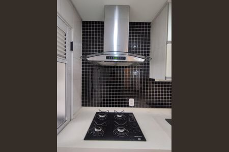 Apartamento à venda com 65m², 2 quartos e 1 vaga Apartamento à venda com 65m², 2 quartos e 1 vagaCozinha - Torneira