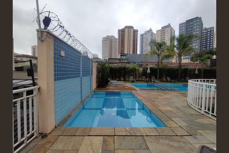 Apartamento à venda com 65m², 2 quartos e 1 vaga Apartamento à venda com 65m², 2 quartos e 1 vagaÁrea comum - Piscina