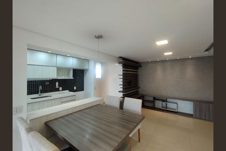 Apartamento à venda com 2 quartos, 65m² em Vila Gumercindo, São Paulo