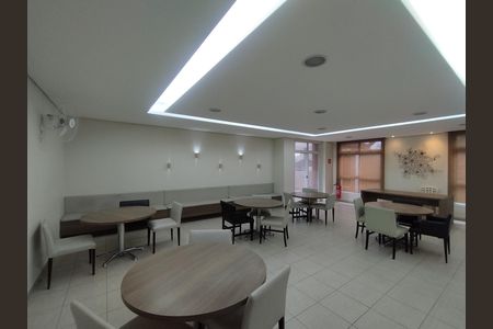 Apartamento à venda com 65m², 2 quartos e 1 vaga Apartamento à venda com 65m², 2 quartos e 1 vagaÁrea comum - Salão de festas