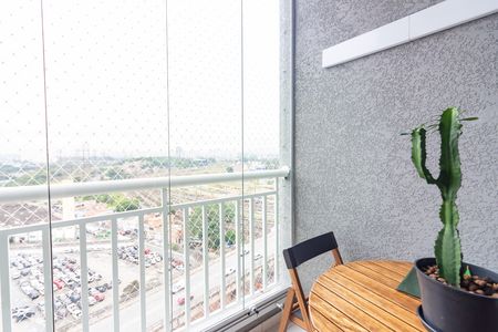 Apartamento à venda com 62m², 2 quartos e 1 vaga Apartamento à venda com 62m², 2 quartos e 1 vagaVaranda