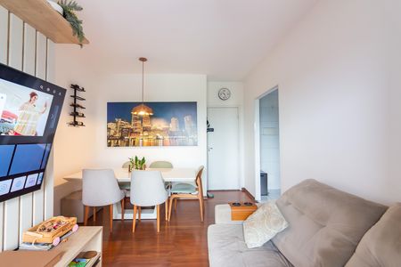 Apartamento à venda com 62m², 2 quartos e 1 vaga Apartamento à venda com 62m², 2 quartos e 1 vagaSala