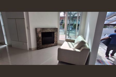 Casa para alugar com 204m², 4 quartos e 2 vagas Casa para alugar com 204m², 4 quartos e 2 vagasSala
