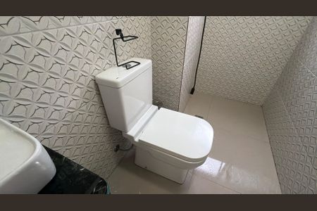 Apartamento para alugar com 56m², 2 quartos e 1 vaga Apartamento para alugar com 56m², 2 quartos e 1 vagaBanheiro