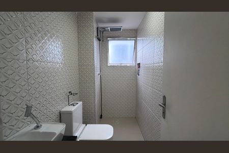 Apartamento para alugar com 56m², 2 quartos e 1 vaga Apartamento para alugar com 56m², 2 quartos e 1 vagaBanheiro