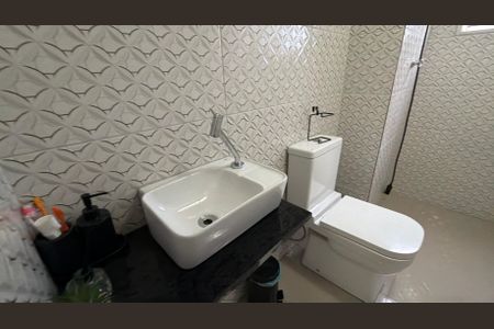 Apartamento para alugar com 56m², 2 quartos e 1 vaga Apartamento para alugar com 56m², 2 quartos e 1 vagaBanheiro