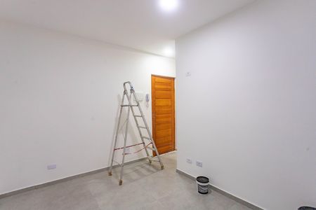 Sala  de kitnet/studio para alugar com 1 quarto, 37m² em Vila Clara, São Paulo