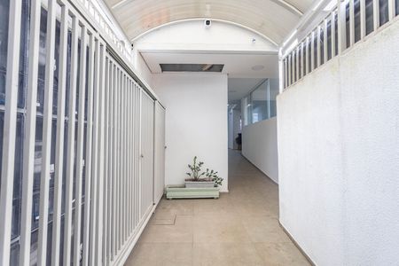 Studio para alugar com 37m², 1 quarto e sem vaga Studio para alugar com 37m², 1 quarto e sem vagaEntrada