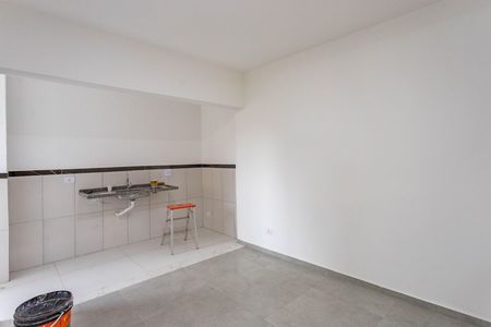 Sala  de kitnet/studio para alugar com 1 quarto, 37m² em Vila Clara, São Paulo