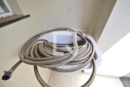 Casa à venda com 87m², 3 quartos e 2 vagas Casa à venda com 87m², 3 quartos e 2 vagasÁrea de Serviço