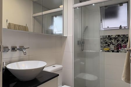 Studio para alugar com 39m², 1 quarto e 1 vaga Studio para alugar com 39m², 1 quarto e 1 vagaBanheiro
