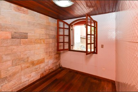 Casa para alugar com 70m², 2 quartos e sem vaga Casa para alugar com 70m², 2 quartos e sem vagaSala de Jantar