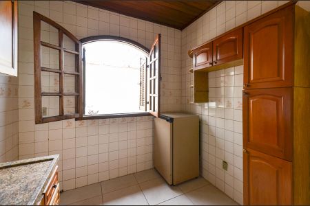 Casa para alugar com 70m², 2 quartos e sem vaga Casa para alugar com 70m², 2 quartos e sem vagaCozinha
