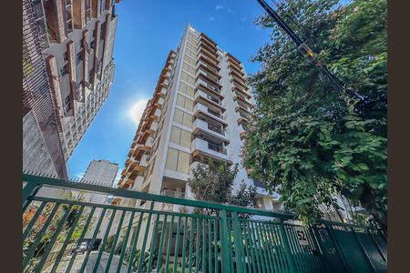 Apartamento para alugar com 96m², 3 quartos e 1 vaga