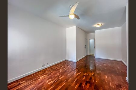Apartamento para alugar com 96m², 3 quartos e 1 vaga