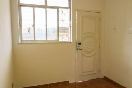 Sala de casa para alugar com 1 quarto, 45m² em Quintino Bocaiúva, Rio de Janeiro