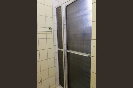 Banheiro de casa para alugar com 1 quarto, 45m² em Quintino Bocaiúva, Rio de Janeiro